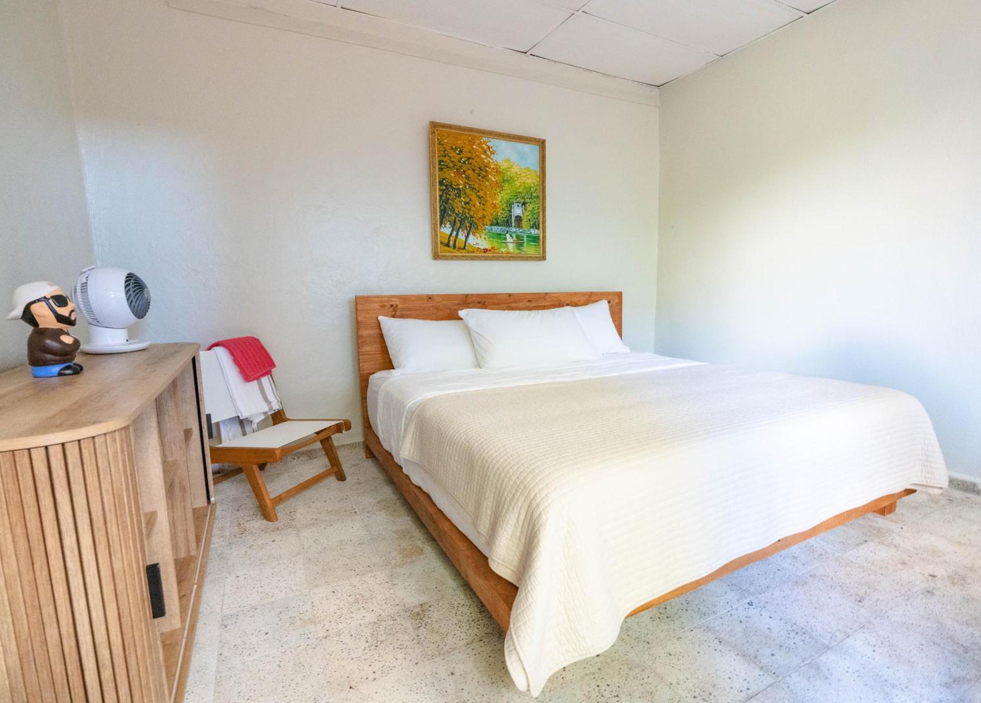 Bed and Breakfast The Whale Lounge - Berlin Esterno foto
