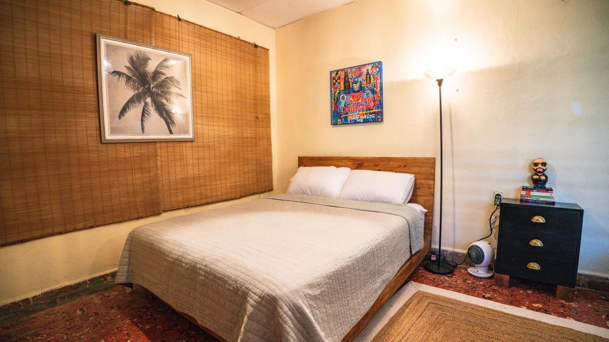 Bed and Breakfast The Whale Lounge - Berlin Esterno foto