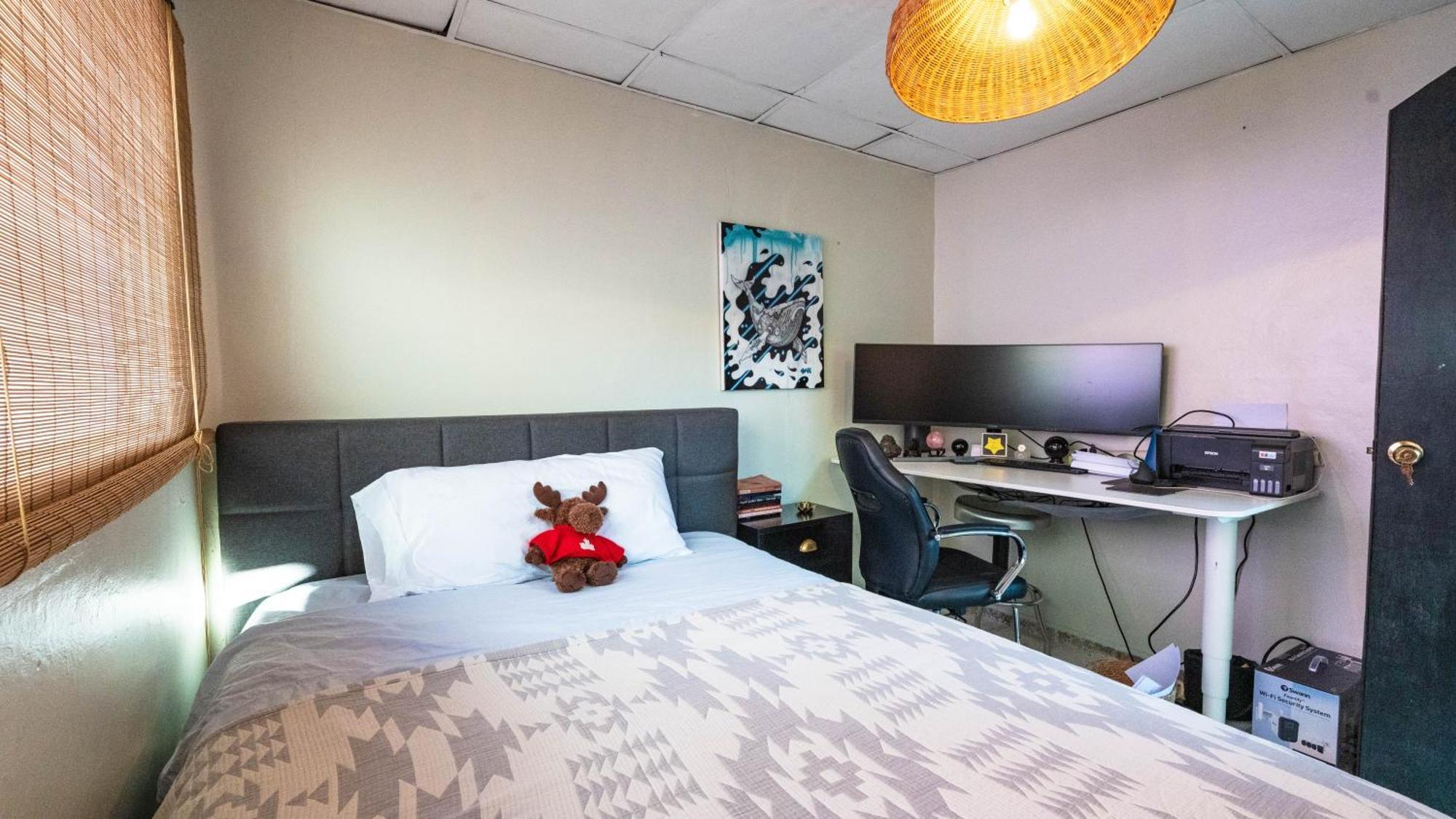 Bed and Breakfast The Whale Lounge - Berlin Esterno foto